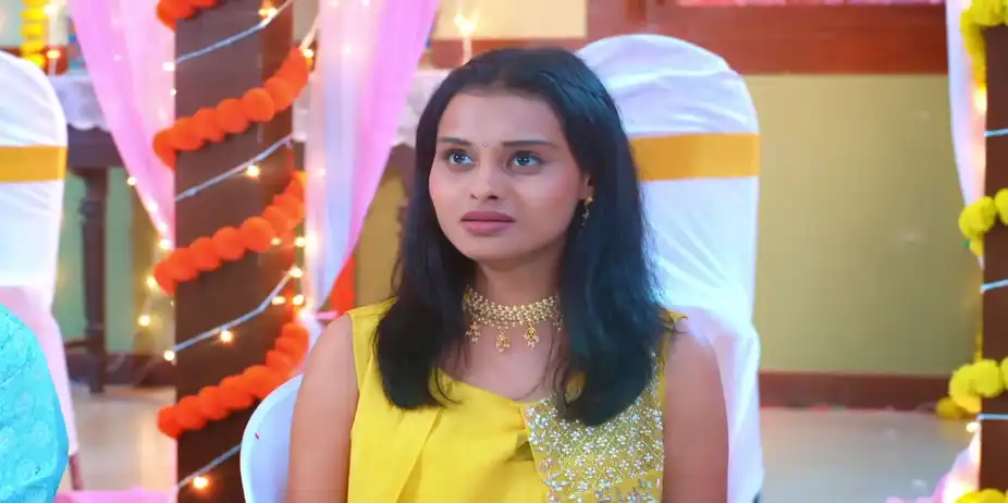 Nishita Welcomes Home the Khandekar Family - Taarini