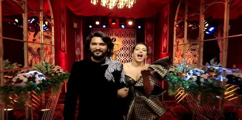 Bank of Bhagyalakshmi Movie's Actors Have Fun - Zee Kutumba Awards 2025 - Promo
