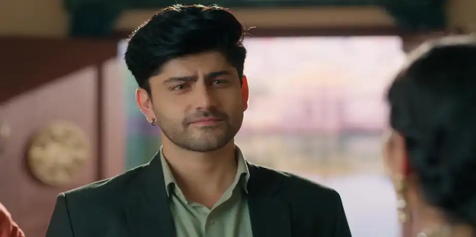 Devansh Is Fascinated by Vasudha's New Look - Vasudha