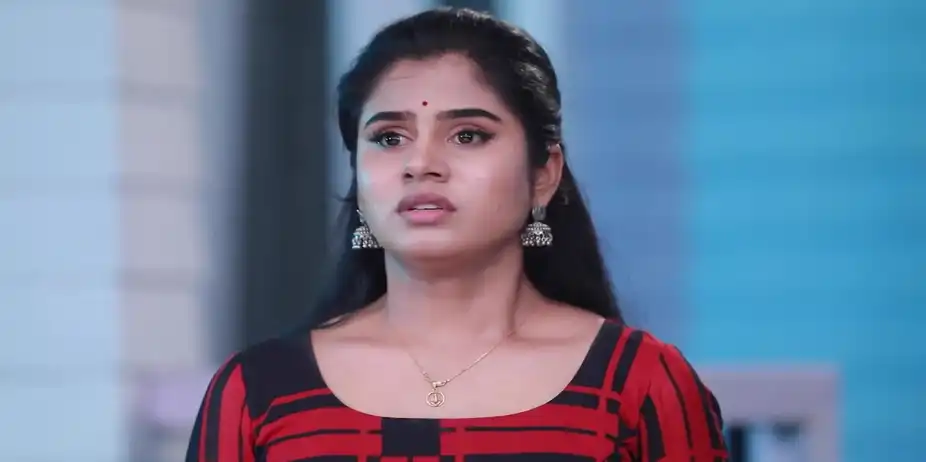 Janakambal Lashes out at Samyuktha - Varisu