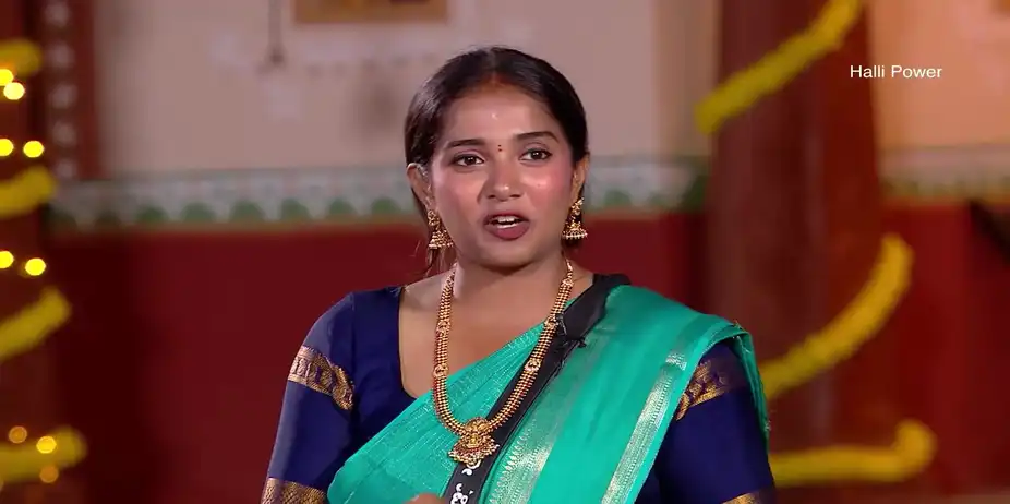 Ganavi and Tejaswini's Clash of Words - Halli Power