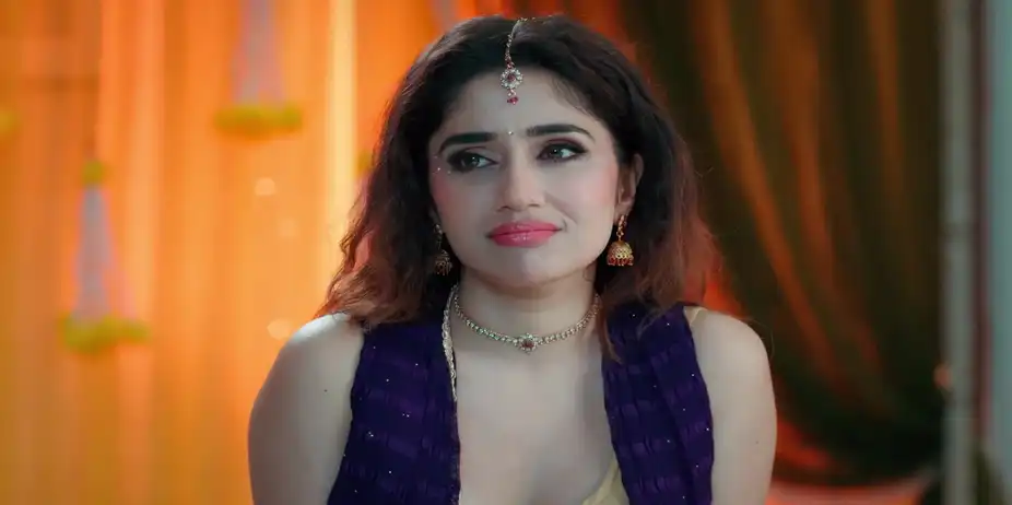 Mallika's Suspicion about Mandakini - Veen Doghatli Hi Tutena