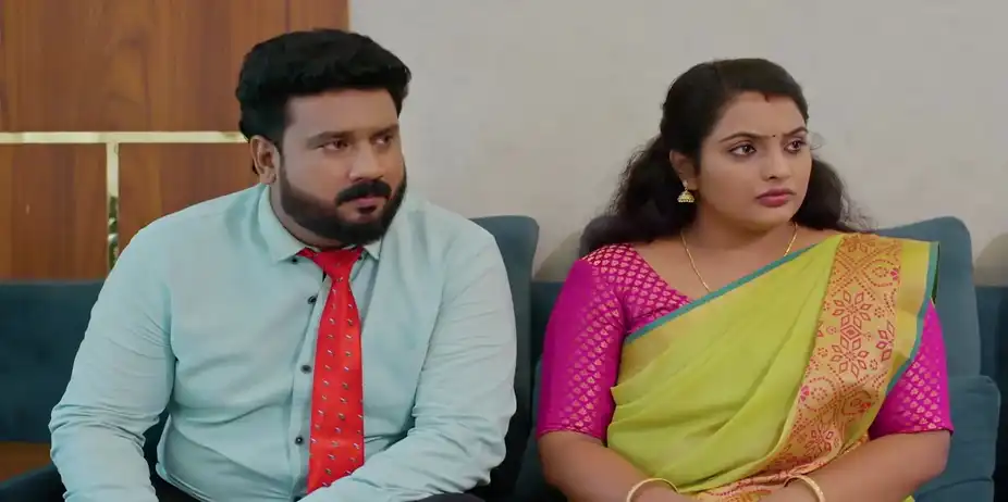 Venu Mocks Kochammini - Akale