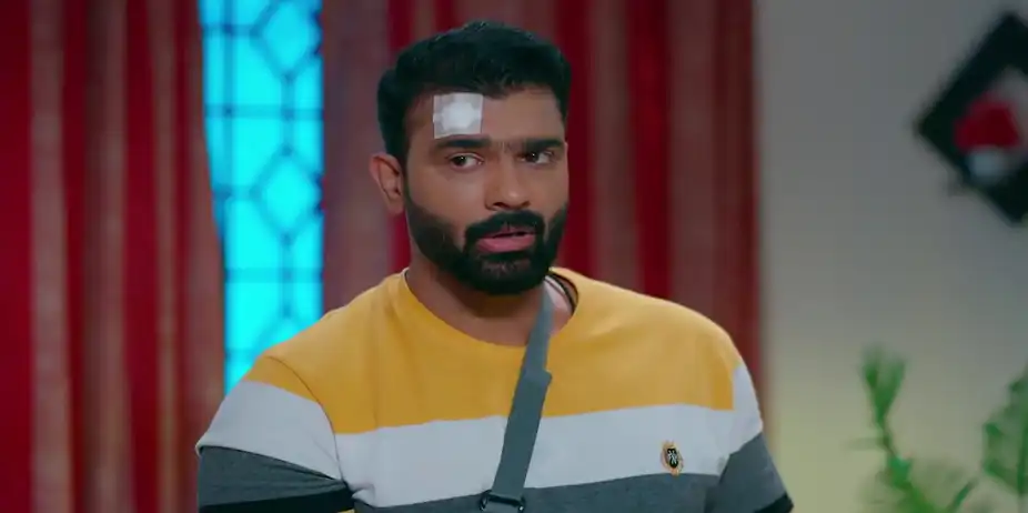 Nithya Forbids Harishankar - Madhura Nombara Kattu