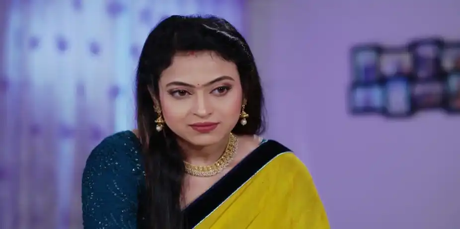 Upasana Apologises to Dev - Sathi Sata Janmara