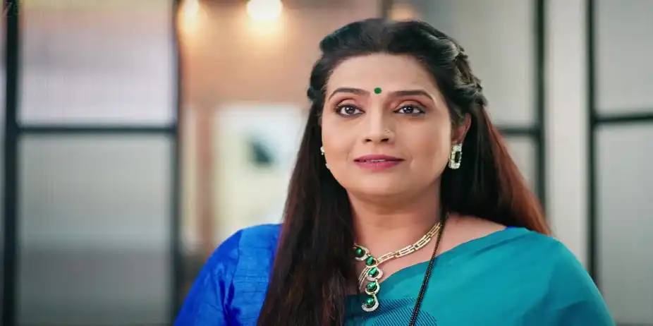 Sadhana Consoles the Hurt Radhika - Kamali