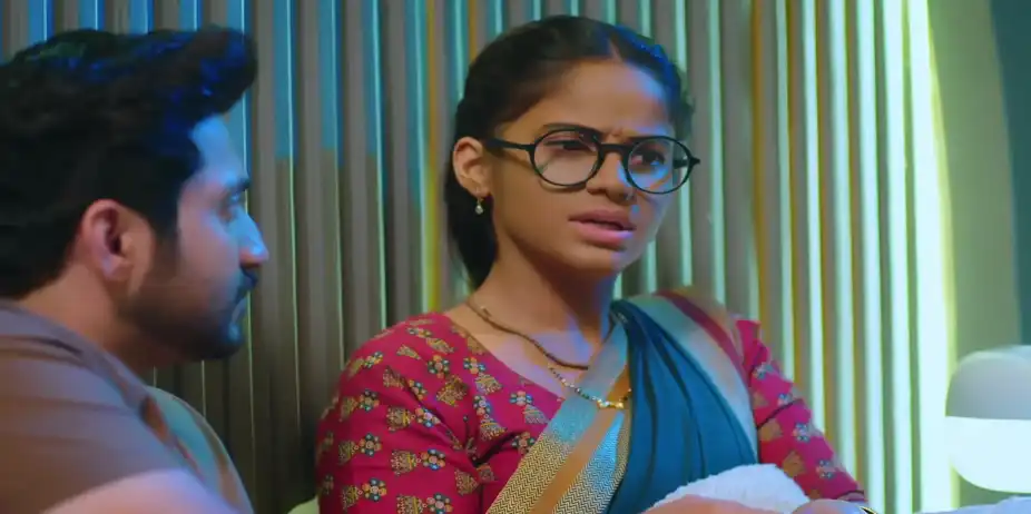 Sarang to Keep Lord Vitthal’s Idol in His Office - Savalyachi Janu Savali