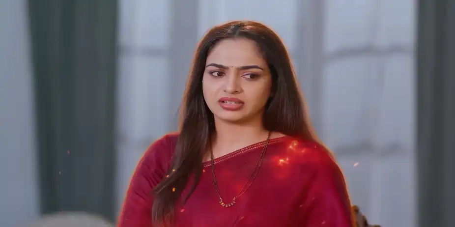 Manjiri Cleverly Sends Ambika to Maya - Tula Japnar Aahe