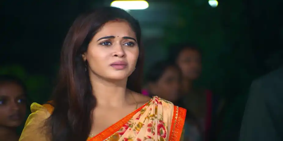 Muthuselvan Slaps Mahalingam - Sandhya Raagam