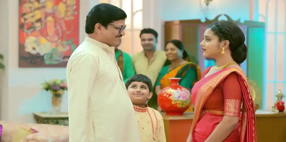 Kusum Arrives for Her Sangeet - Kusum