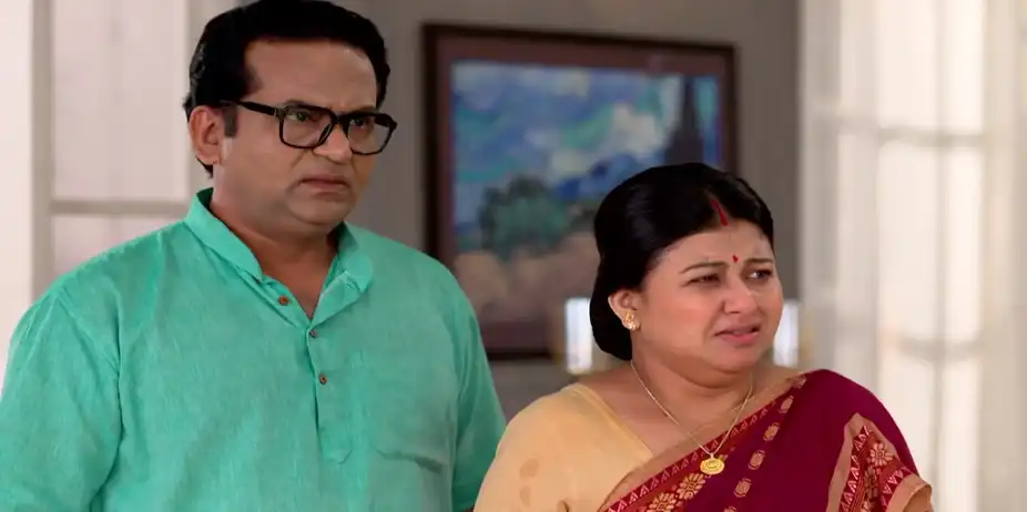 Meera Tries to Instigate Rajlokshmi - Chirodini Tumi Je Amar