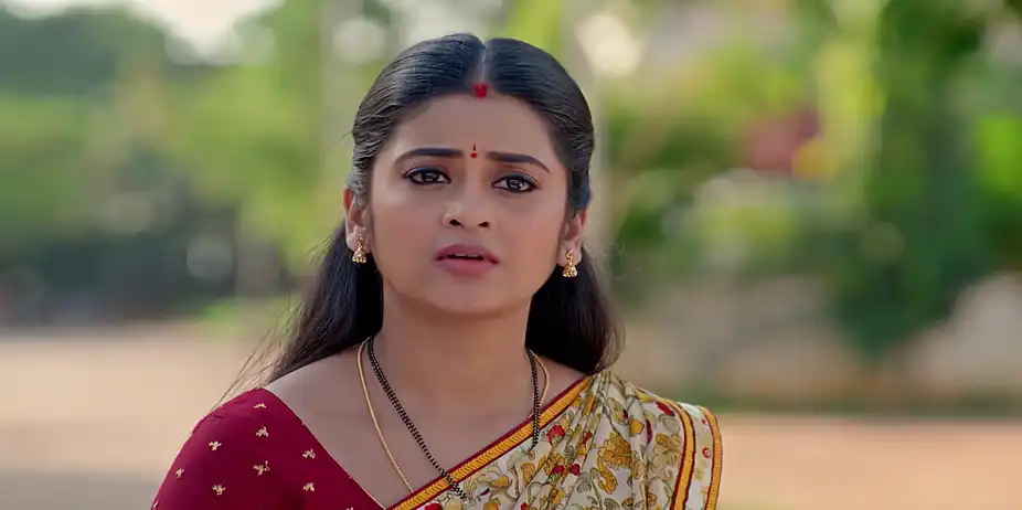 Dheerga Sumangali Bhava S1 E189 - Ahalya Seeks Pallavi’s Help to Save Gautam