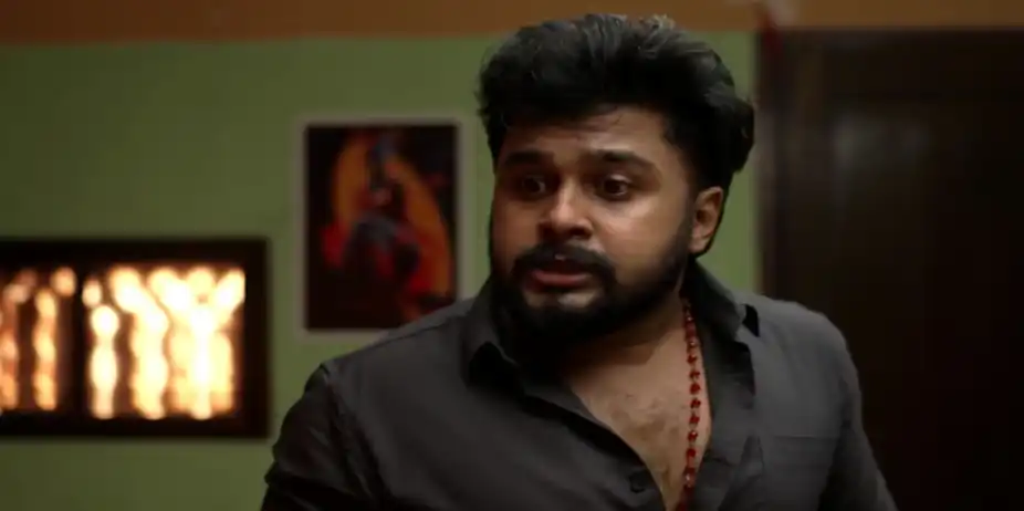 Vishnu Frees Shalini - Kudumbashree Sharada
