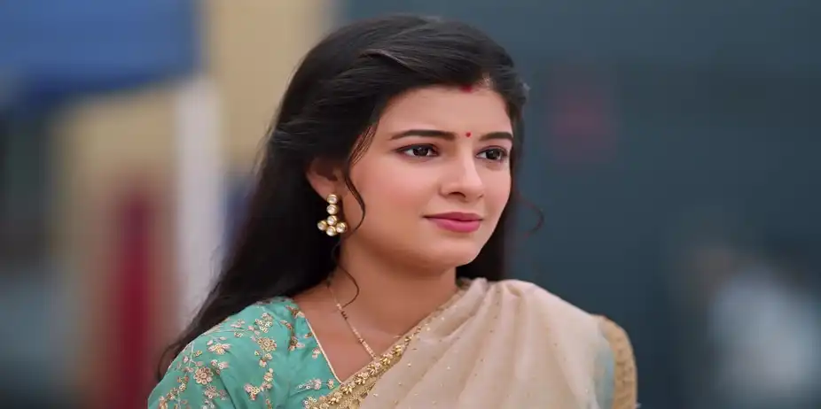 Ved Gets Worried when Saru Burns Her Hand - Saru