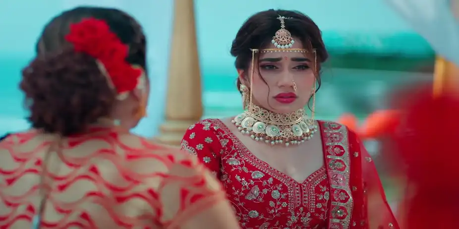 Samar Asks Aaji for Her Final Decision - Veen Doghatli Hi Tutena