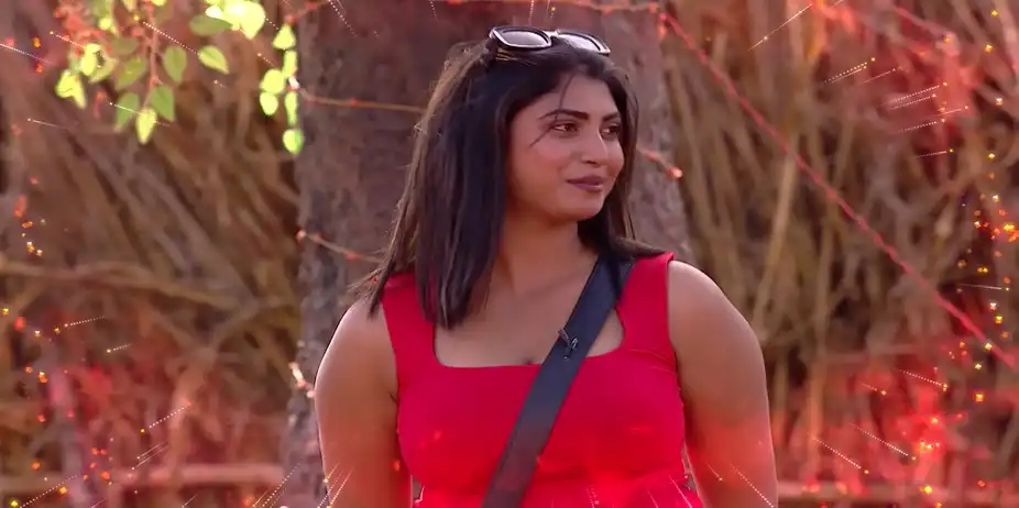 New faces Bring Shocking Twists - Halli Power - Promo