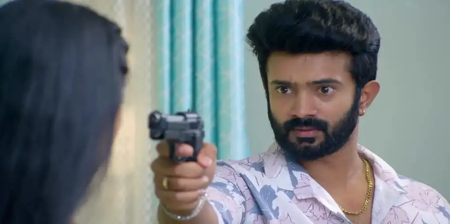 Kabilan Confronts Ayali - Ayali