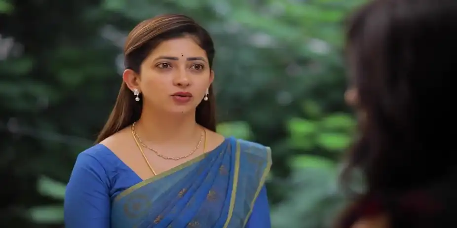 Bharathi Mocks Mithra - Idhayam