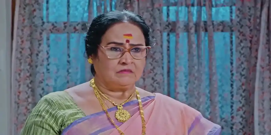 Padmini Agrees to Urvashi's Suggestion - Snehapoorvam Shyama
