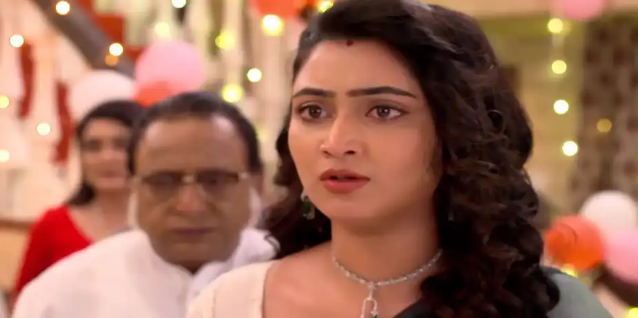 Jagadhatri Slaps Durga - Jagadhatri