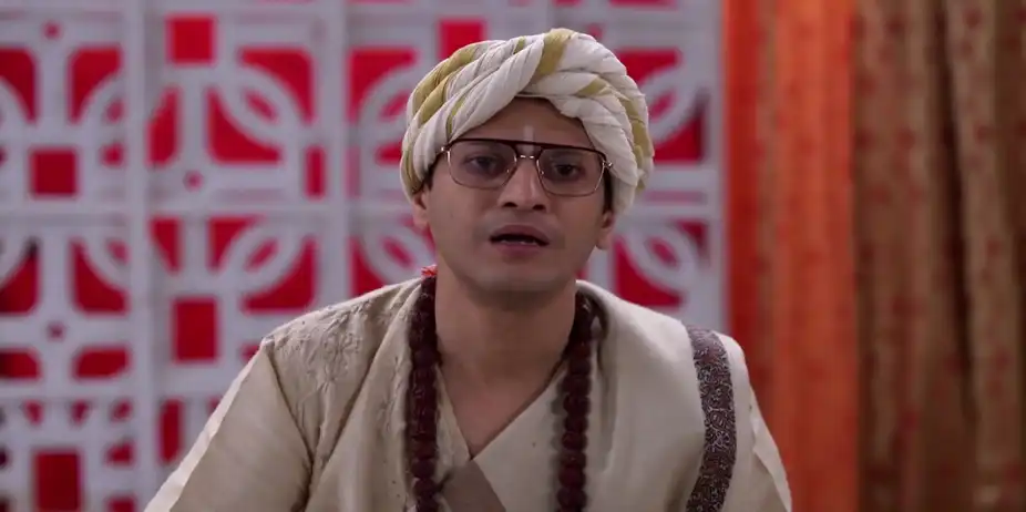 Phulki Beats Rudra at the Ashram - Phulki