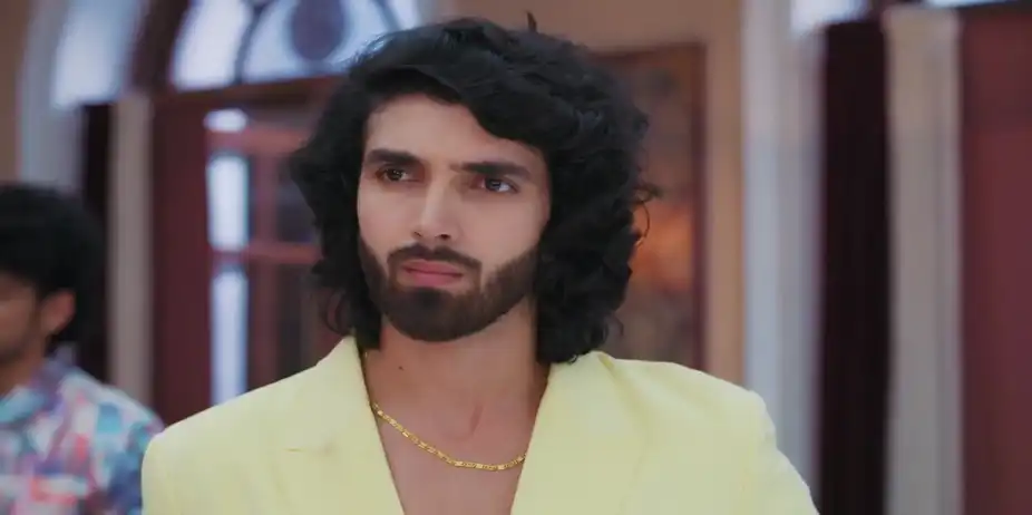 Kaushalya Tells Raghav that He Is Divorced - Jaane Anjaane Hum Mile