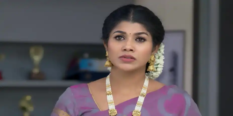 Sarguna's Captivity Disturbs Bhuvaneshwari - Sandhya Raagam