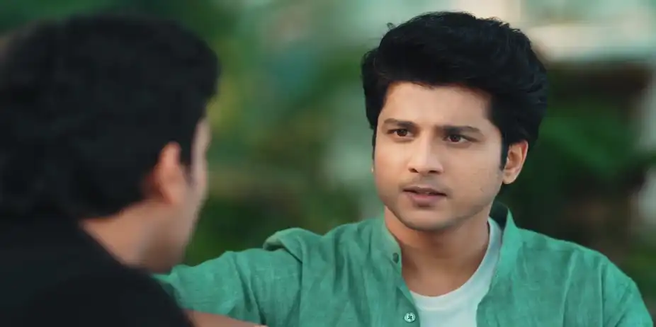 Jayant Asks Vishwa about 'Mad' - Lakshmi Niwas