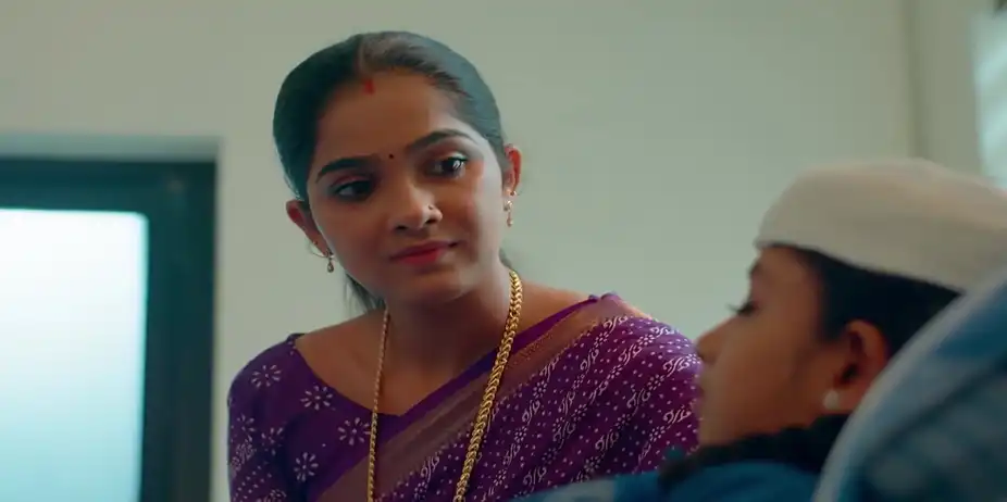 Chippy Has a Word with Archana - Mangalyam
