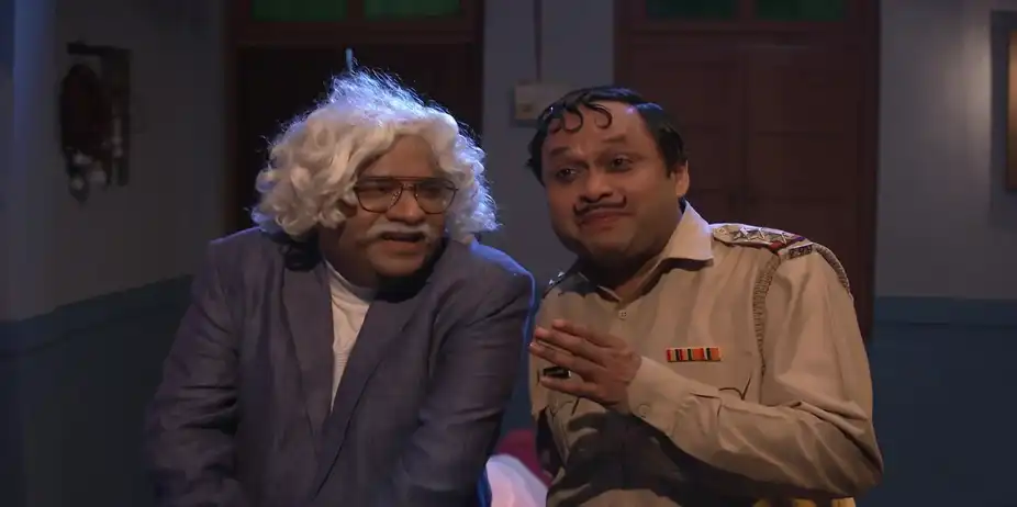 Scientist Uncle Creates Happu T-20 - Happu Ki Ultan Paltan