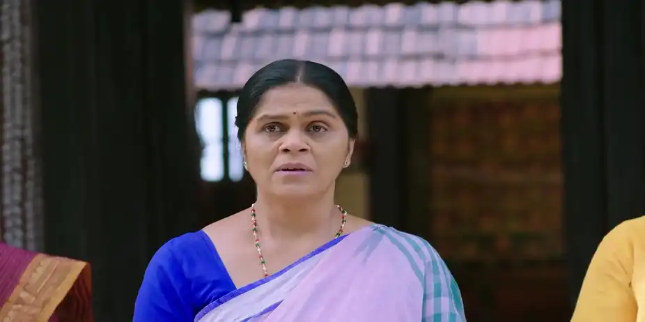 Govinda Faces Humiliation - Rajakumari