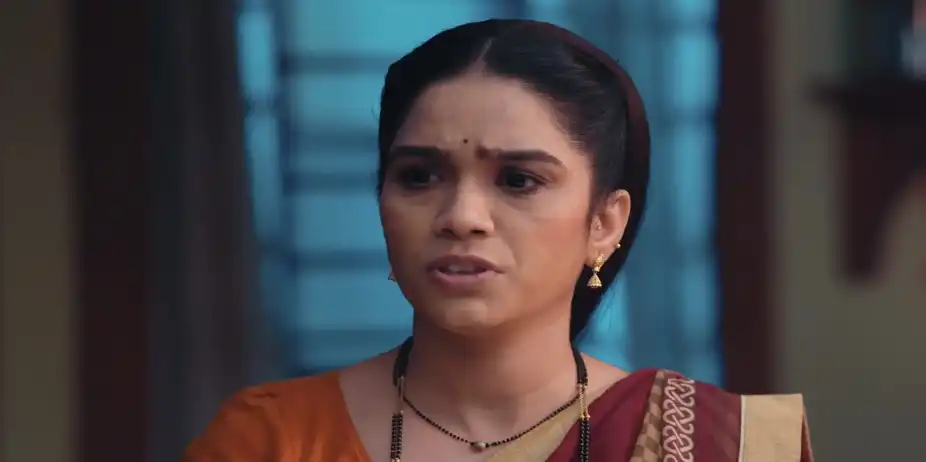 Everyone Worries as Venky Is Not at Home - Lakshmi Niwas