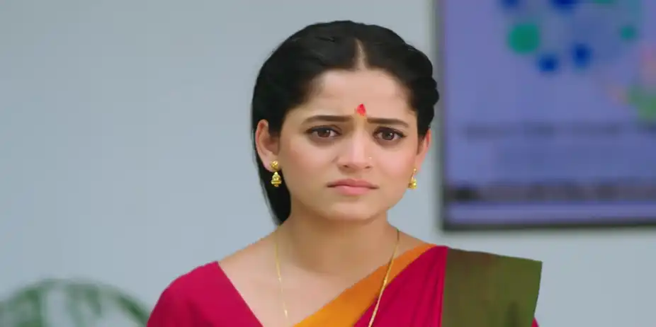 Paaru Consoles Ahilya Devi - Paaru