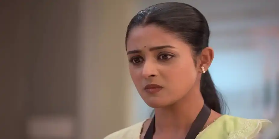 Parul's Clever Move - Parineeta