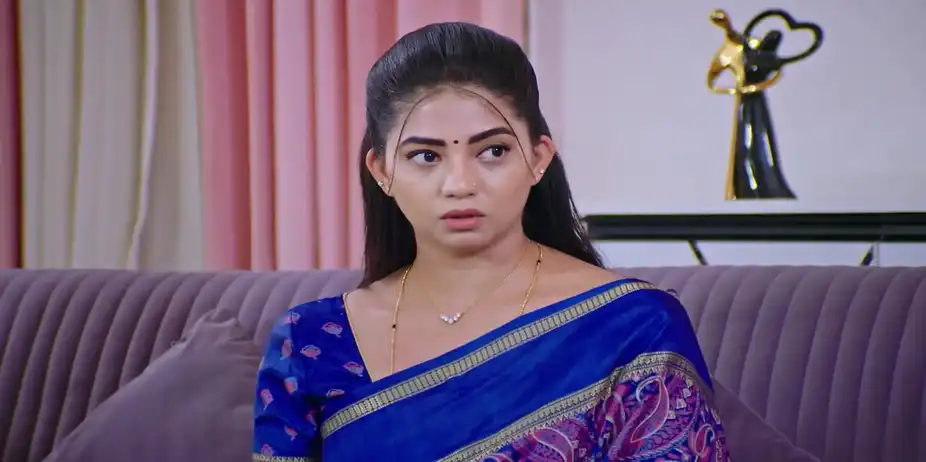 Santosh's Offer to Bhavana - Lakshmi Nivasa
