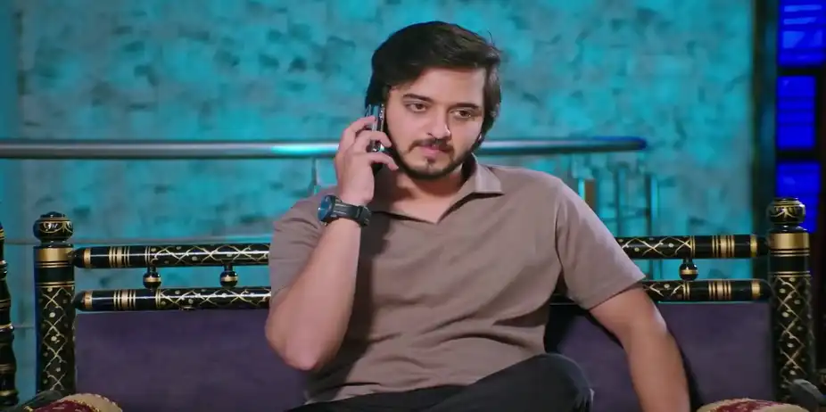 Vishwa Mocks Jayanth over His Act - Lakshmi Nivasa