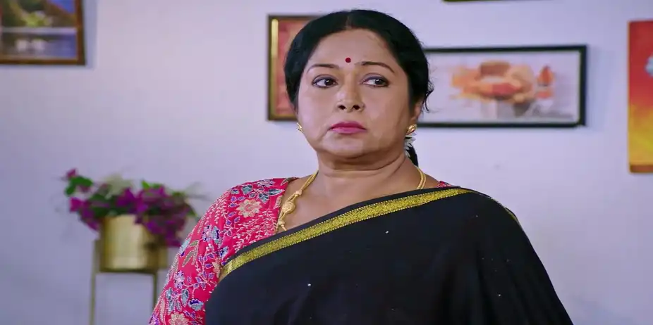 Jahnavi Moves out of Vishwa's House - Lakshmi Nivasa