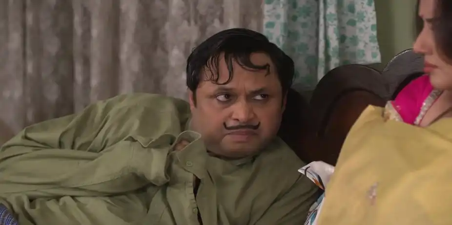 Rajesh Tells Happu about Stealing the Quilt - Happu Ki Ultan Paltan