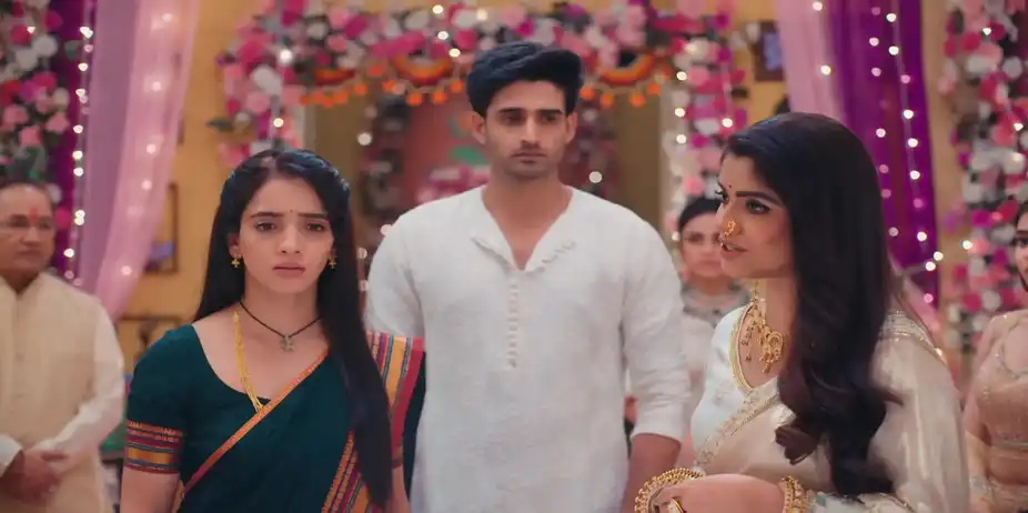 Jagdish Tries to Tell Maya the Truth - Jagadhatri