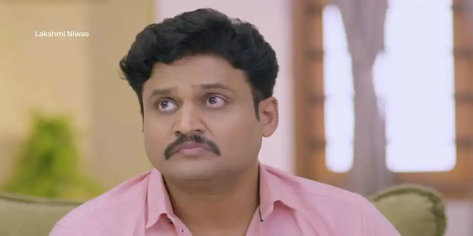 Bhavana Visits Siddhiraj in Jail - Lakshmi Niwas - Promo