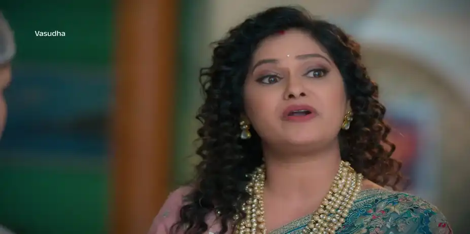 Chandrika Unknowingly Eats Vasudha's Dish - Vasudha - Promo