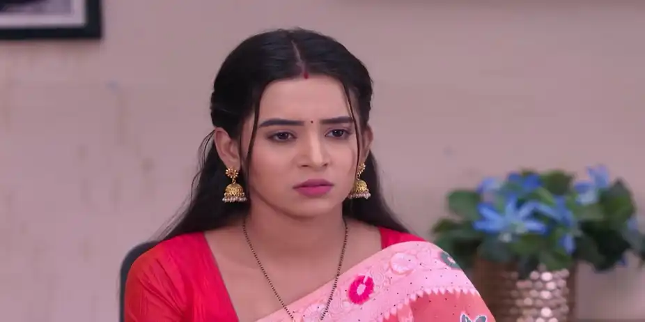 Mani Questions a Woman - Tu Khara Mun Chaai