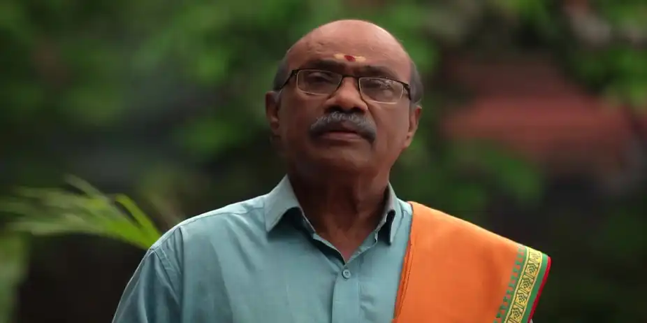 Raghavan Tells Pillai about Kumaran - Kudumbashree Sharada