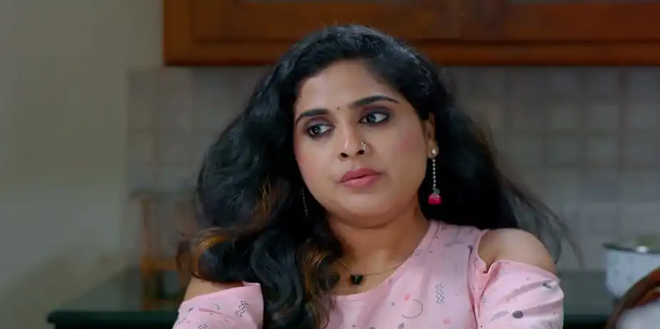 Jayabharathy Criticises Kalpana - Snehapoorvam Shyama
