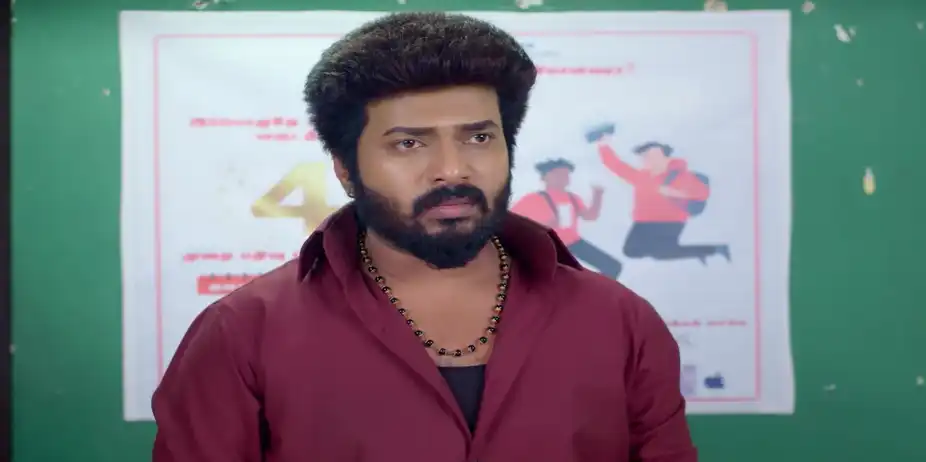 Chamundeshwari Humiliates Karthikeyan - Karthigai Deepam