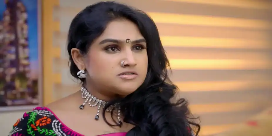 Janaki Lashes out at Vasundharadevi - Sandhya Raagam