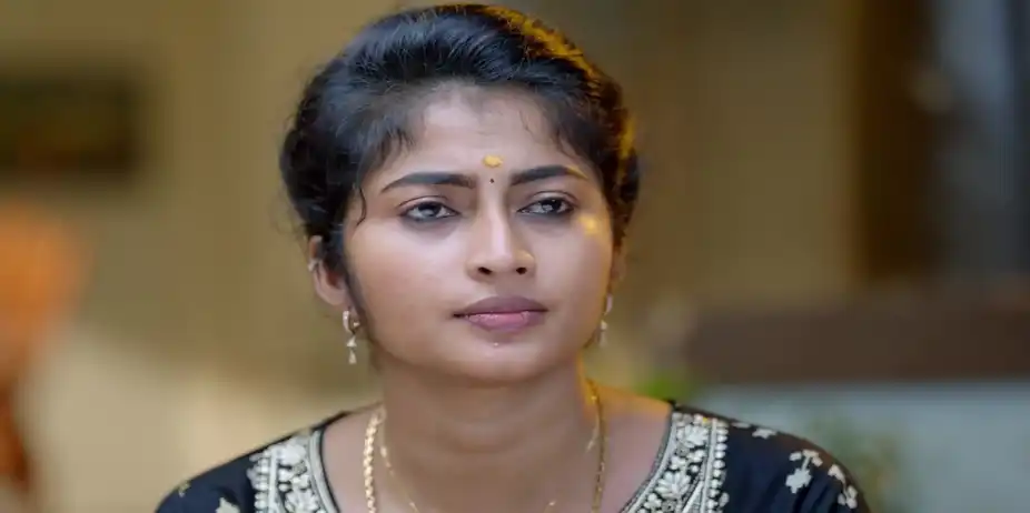 Veera Pacifies Maaran - Veera