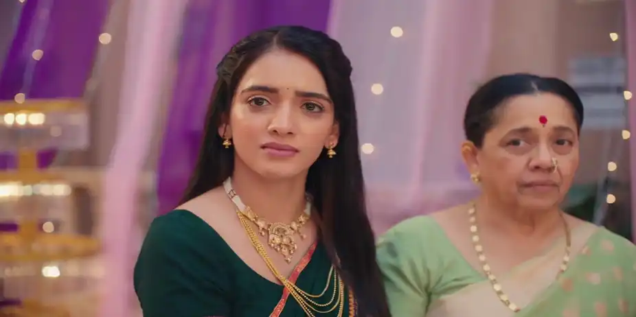 Jagdish Hugs Shivay - Jagadhatri
