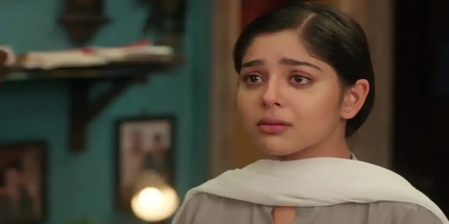 Pushpa Stands by Anu - Tumm Se Tumm Tak