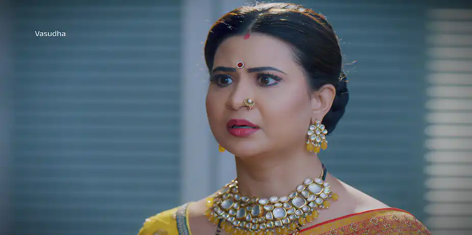 Prabhat Suffers a Heart Attack - Vasudha - Promo